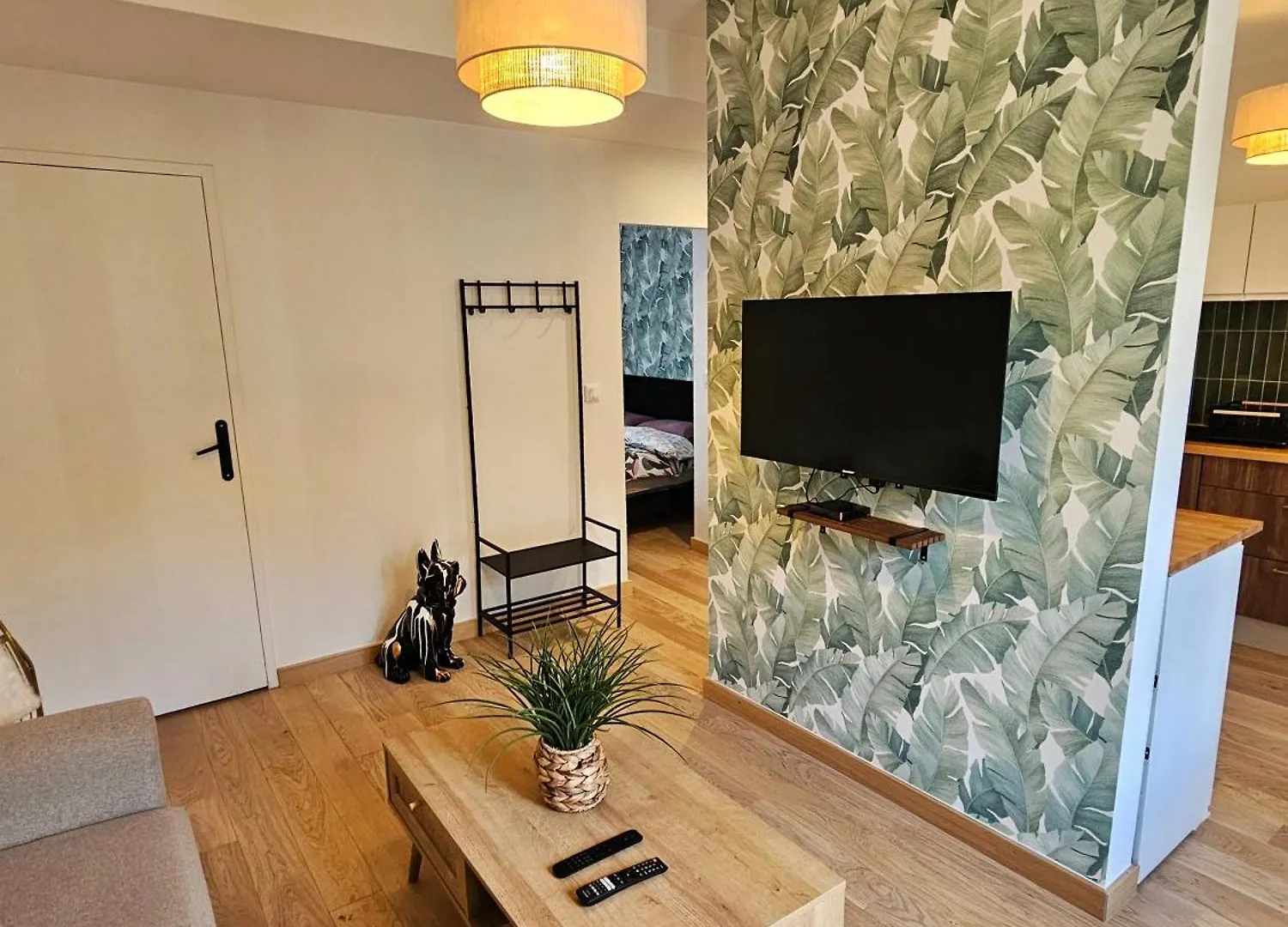 Appartement Moderne Et Chaleureux A 2 Minutes De La Gare De لانيون 0*,  فرنسا