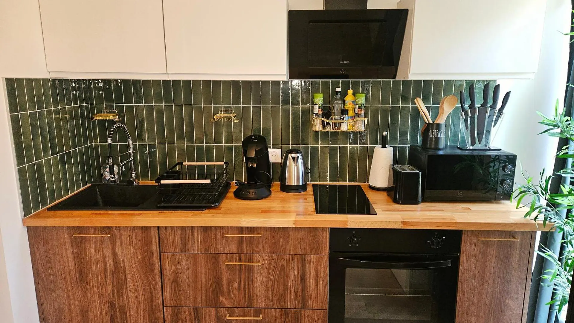 شقة Appartement Moderne Et Chaleureux A 2 Minutes De La Gare De لانيون