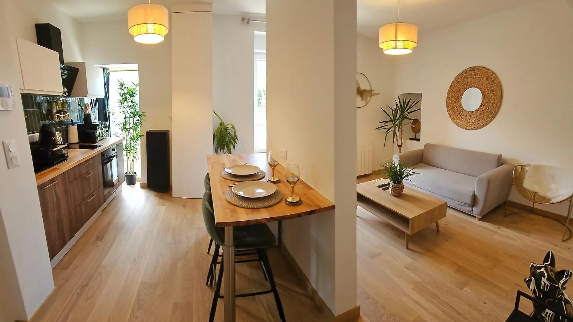 Appartement Moderne Et Chaleureux A 2 Minutes De La Gare De لانيون